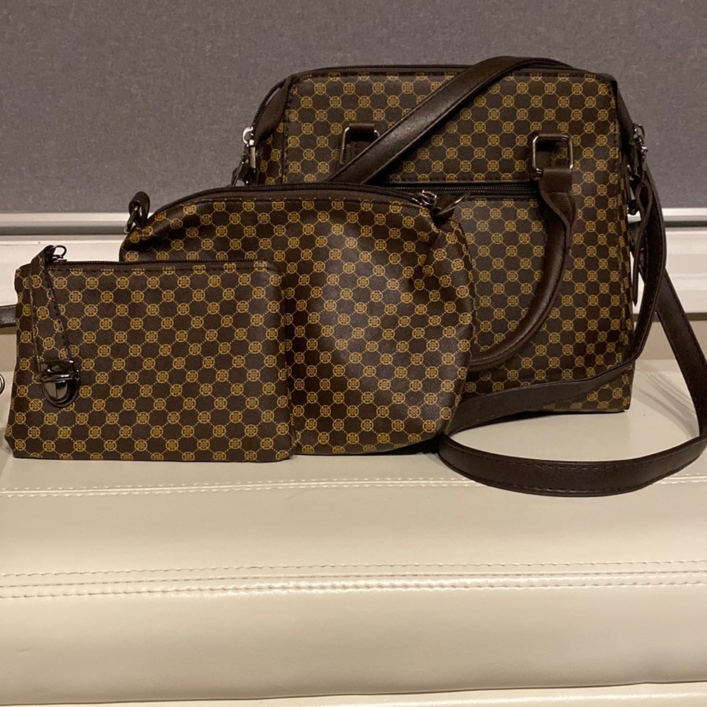 Purse with extra